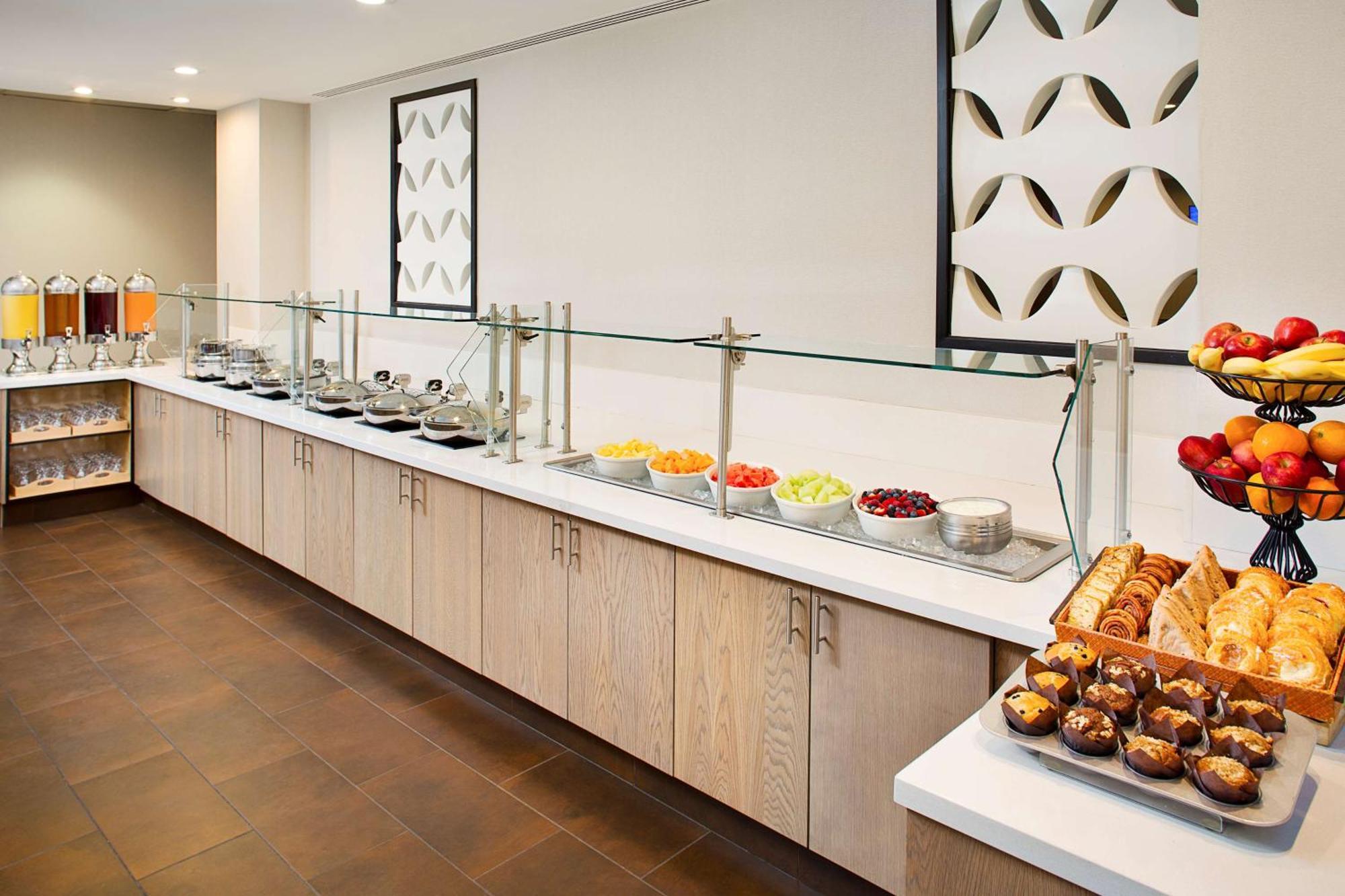 Hilton Atlanta Perimeter Suites Sandy Springs Esterno foto