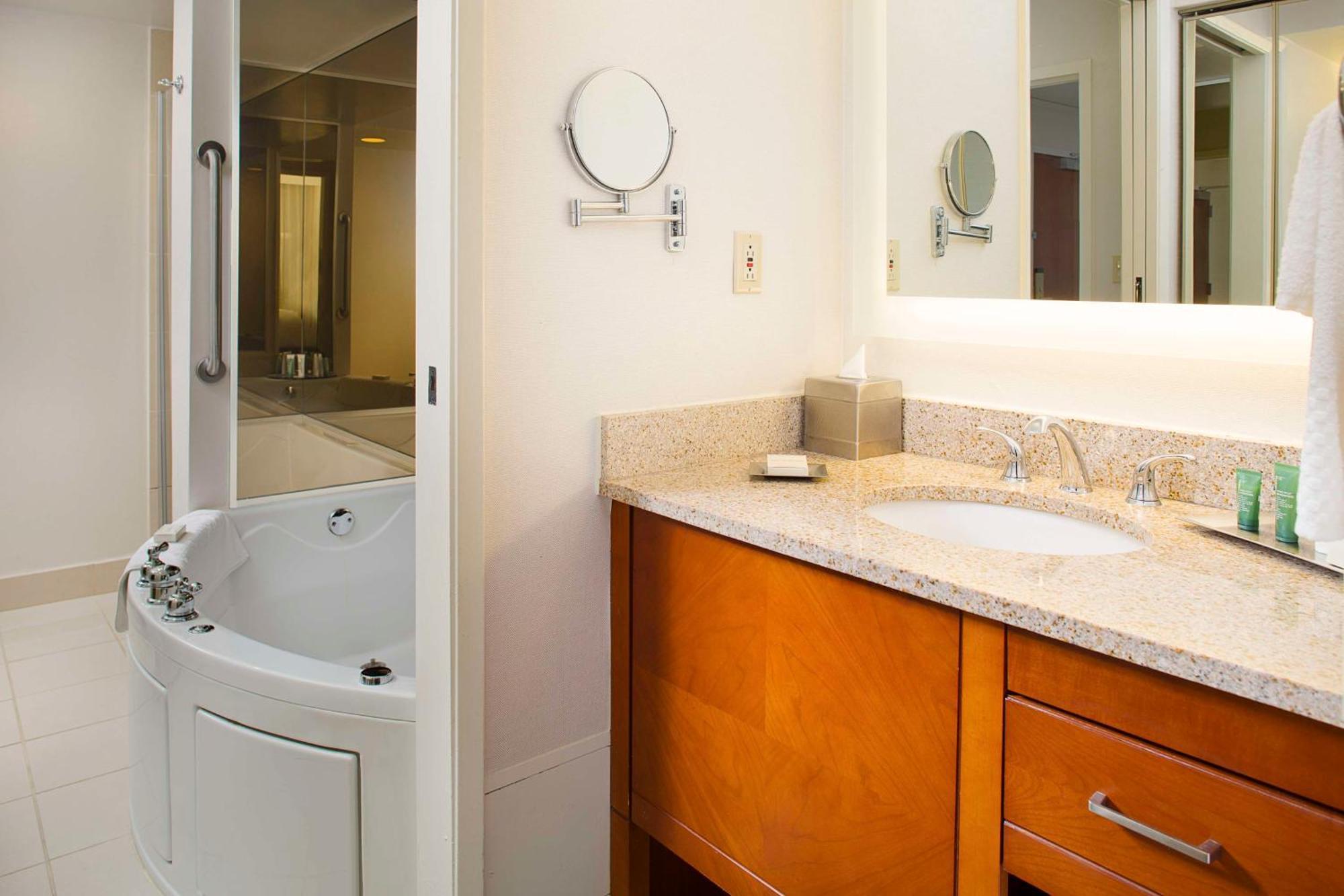 Hilton Atlanta Perimeter Suites Sandy Springs Esterno foto