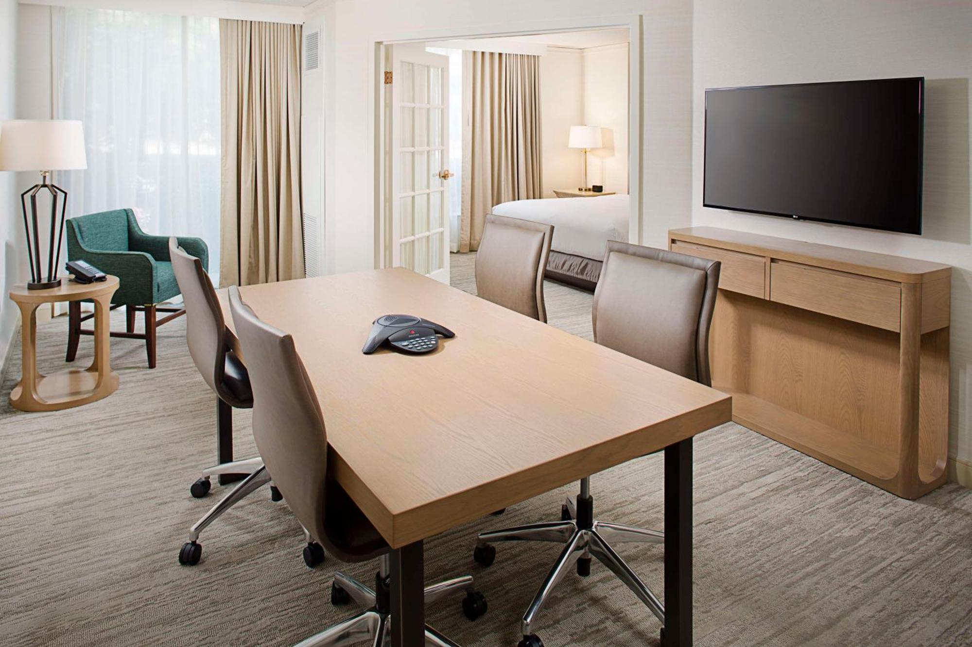 Hilton Atlanta Perimeter Suites Sandy Springs Esterno foto
